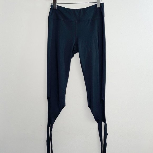 Velvet Rose Athletic Leggings Size M - Picture 1 of 7